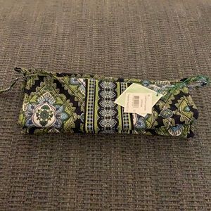 Vera Bradley Small Bow Cosmetic Bag Cambridge Pattern